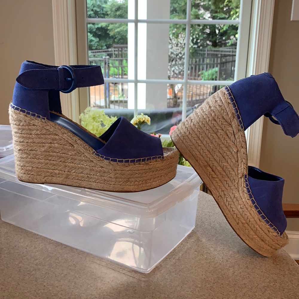 Marc Fisher platform espadrilles size 8, like new